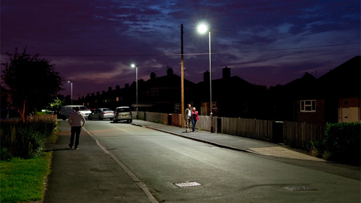 Эффективное освещение улицы в Орфорде, Великобритания, при помощи системы от компании Philips 